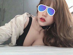 Dinh Thi Huyen แสดงคลิปร้อนกับแฟนของเธอในตอนกลางคืนแห่งความรัก