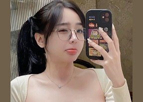 ดอกไม้มีความลับในช่วงเวลาที่พวกเขาพอใจตัวเอง