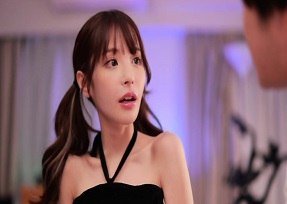 Kana Momonogi ในการผจญภัยทางเพศล่าสุด