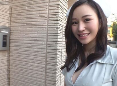 พยาบาลหญิงน่ากลัวที่จะรักษาอารมณ์ที่บ้าน