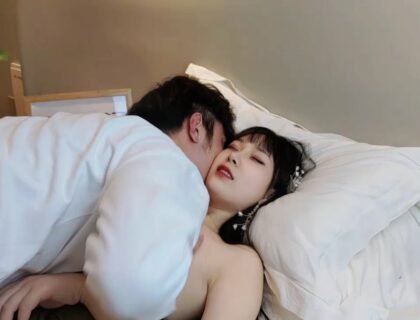 ดื่มด่ำกับตัวเองในคืนที่ฝันกับแฟนใหม่ที่โรงแรม