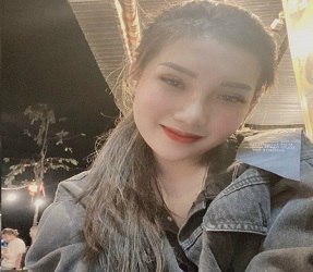 Vuong Kim Ngan สวยและสวยงาม